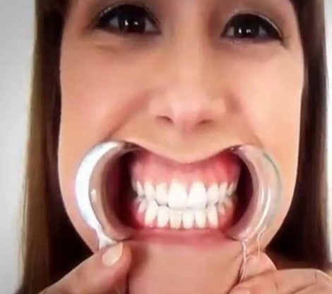 Speak Out Mouth Opener Game