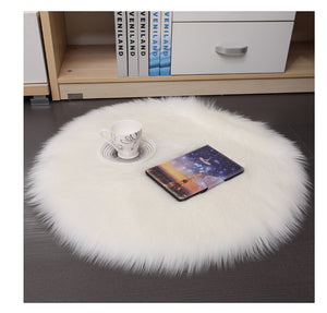 Plush Round Carpet