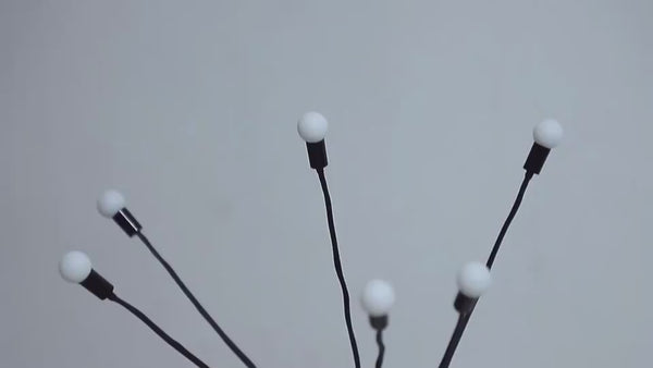 Solar Firefly Lights That Dance in the Breeze