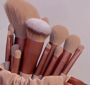 Complete 13-Piece Makeup Brush Collection