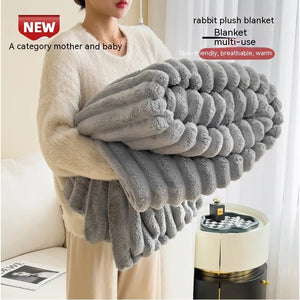 Soft Wind Bubble Velvet Reading Blanket