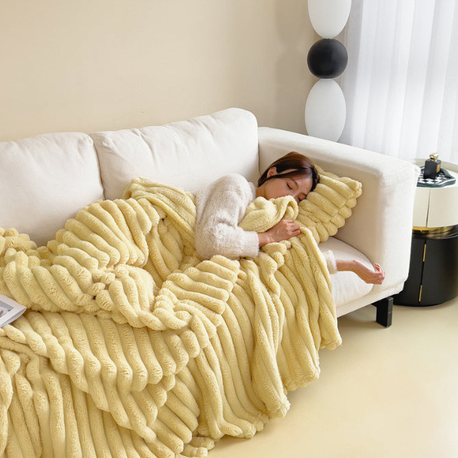 Soft Wind Bubble Velvet Reading Blanket
